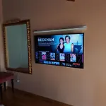 Luce-- 2 Da Letto--centro Storico--parcheggio Privato Gratuito Appartamento *