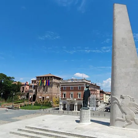 Apartamento Luce-- 2 Da Letto--centro Storico--parcheggio Privato Gratuito Lugo (Ravenna)