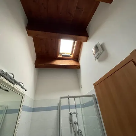 شقة Luce-- 2 Da Letto--centro Storico--parcheggio Privato Gratuito