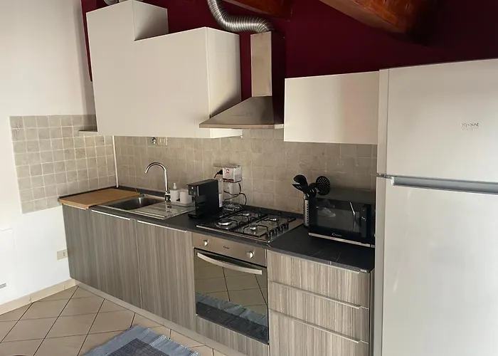 Luce-- 2 Da Letto--centro Storico--parcheggio Privato Gratuito